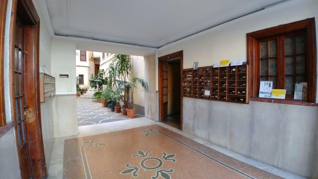 Angoletto Di Trastevere Рим Экстерьер фото